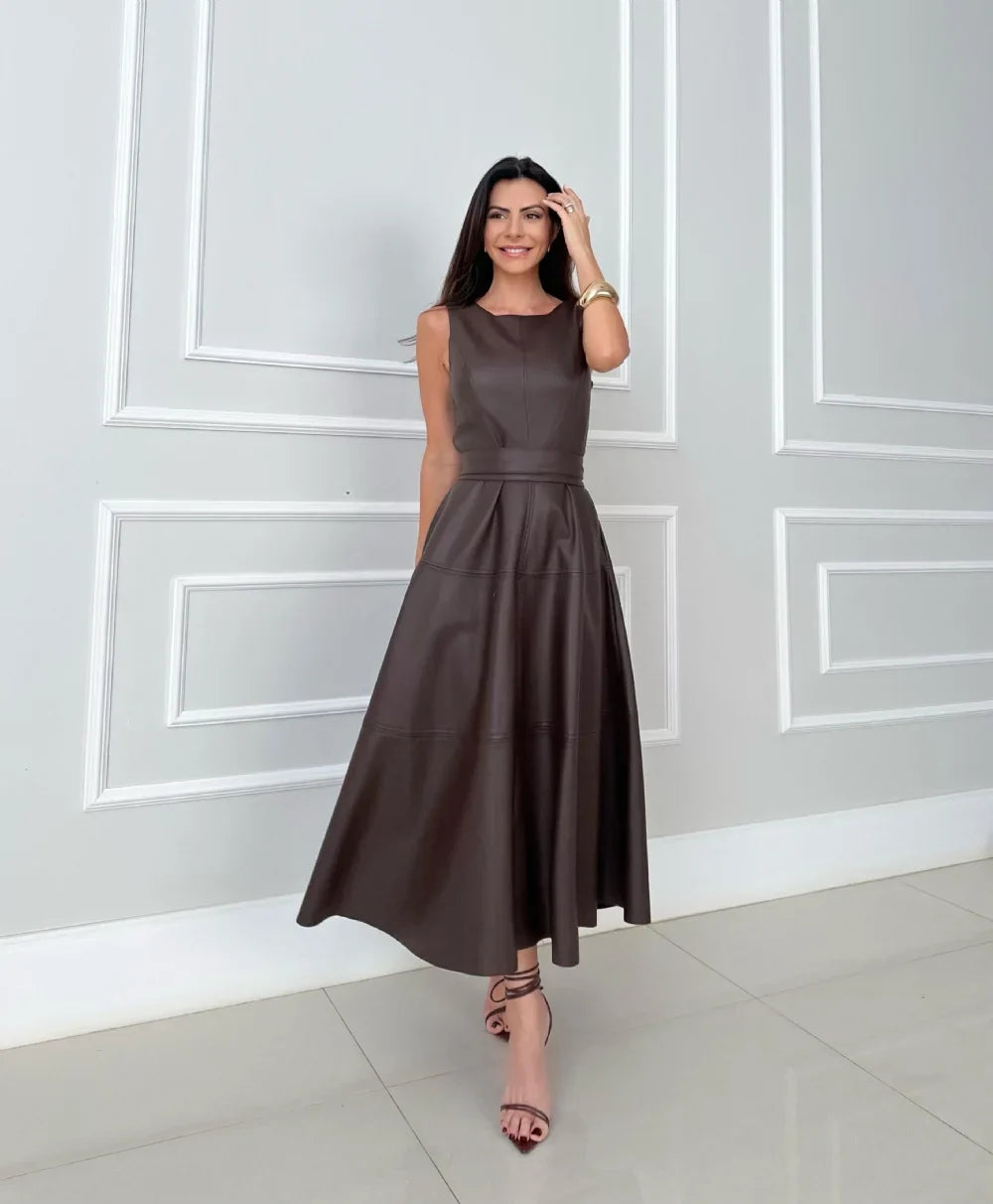 Isabella | Kleid mit Eleganter Schnitt