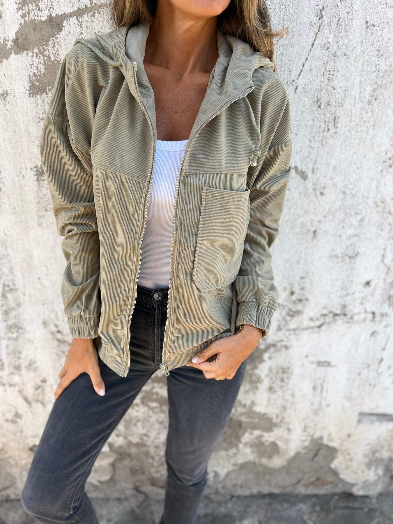 Briella Cord-Hoodie mit Reißverschluss